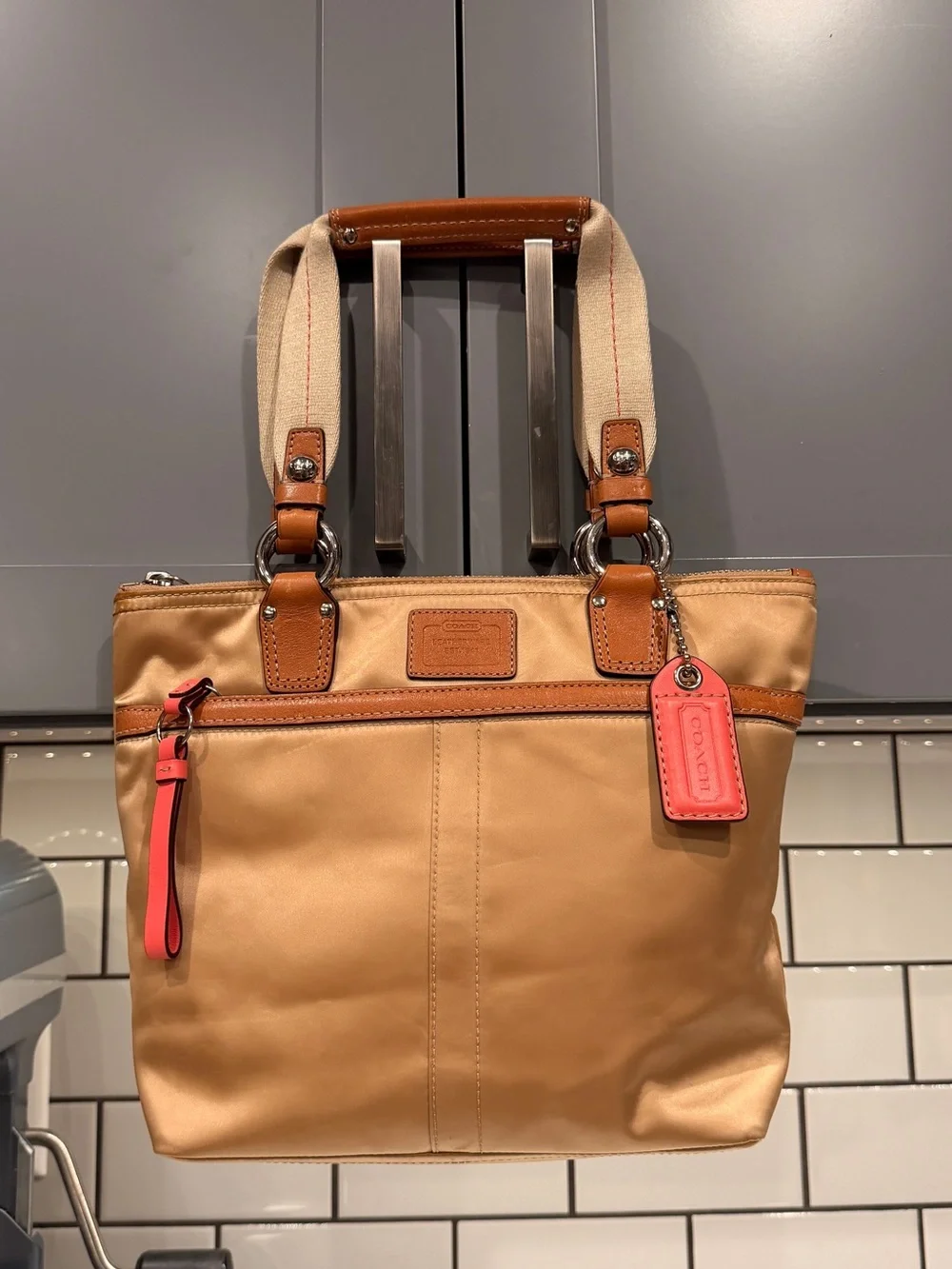 Coach 2007 Hampton Beige Nylon Shoulder Bag